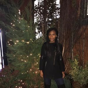 Meet your Posher, Mackenzie